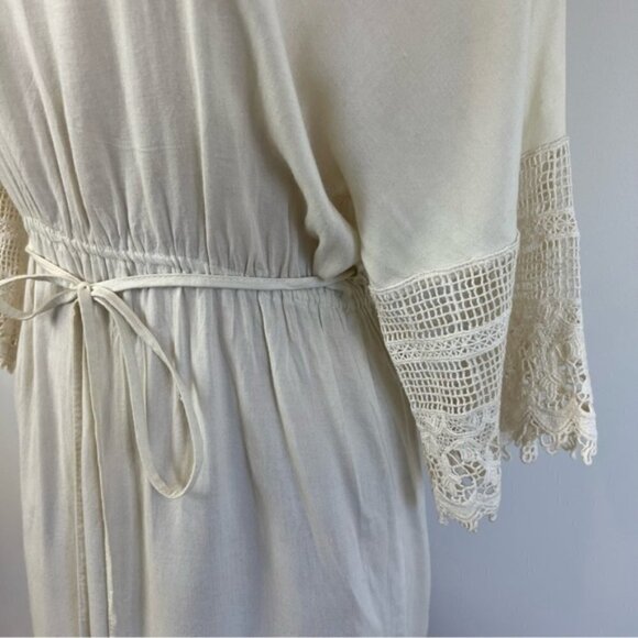 2CHILLIES Swimwear Australia Cover Boho Cream Crochet Sleeve Cover Up - Picture 6 of 13